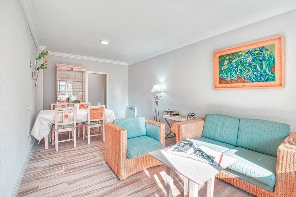Apartamento New Folch Sevilla B Ngoại thất bức ảnh
